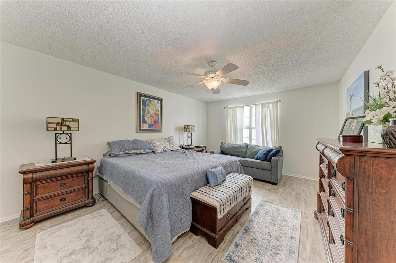 Listing Photo 33