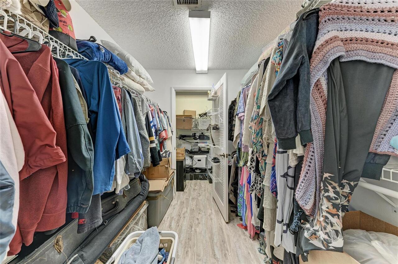 Listing Photo 37