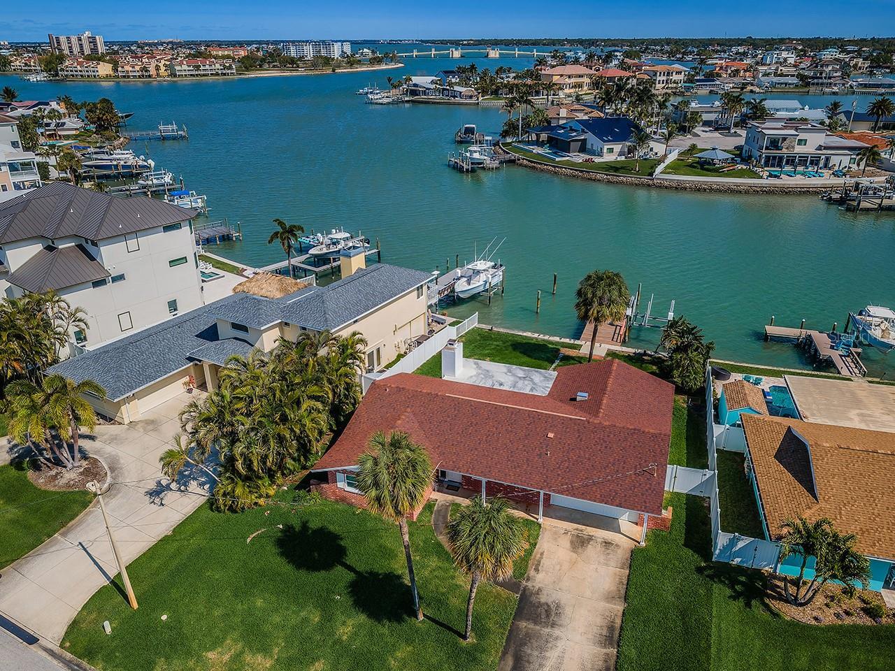 St Petersburg Real Estate