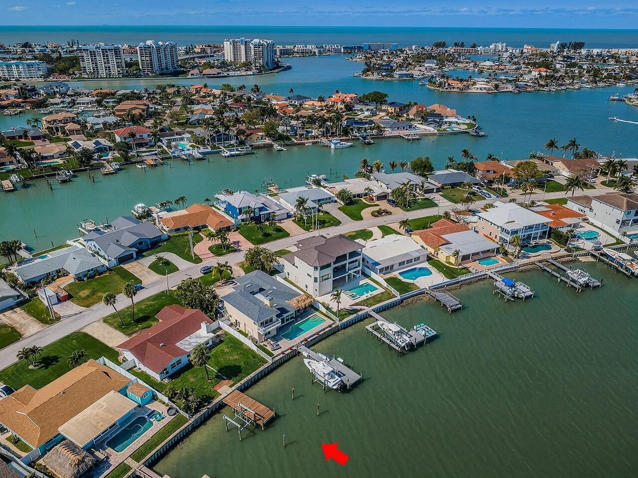 St Petersburg Real Estate