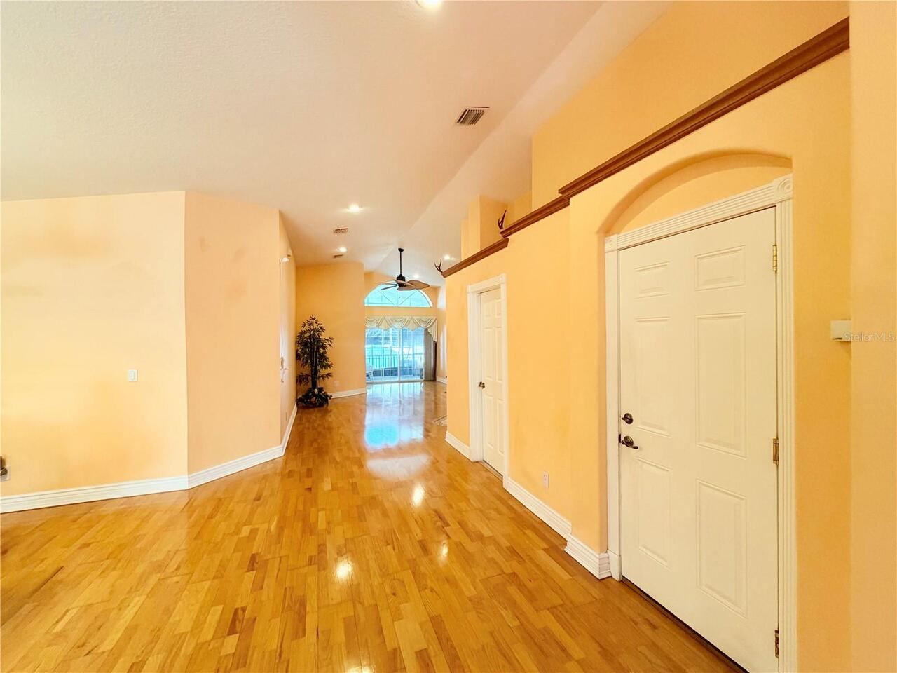 Listing Photo 13