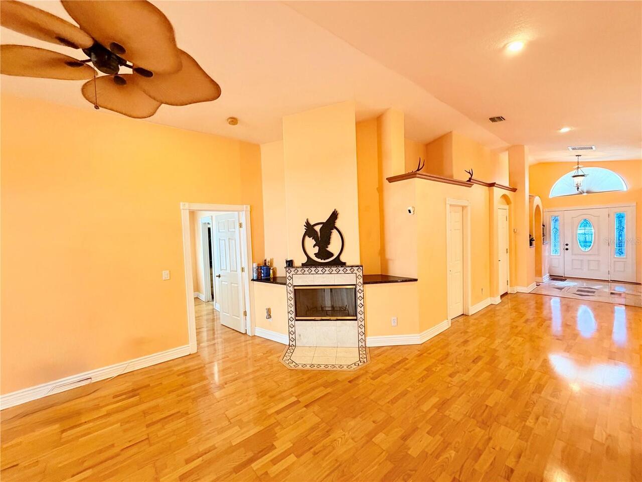 Listing Photo 15