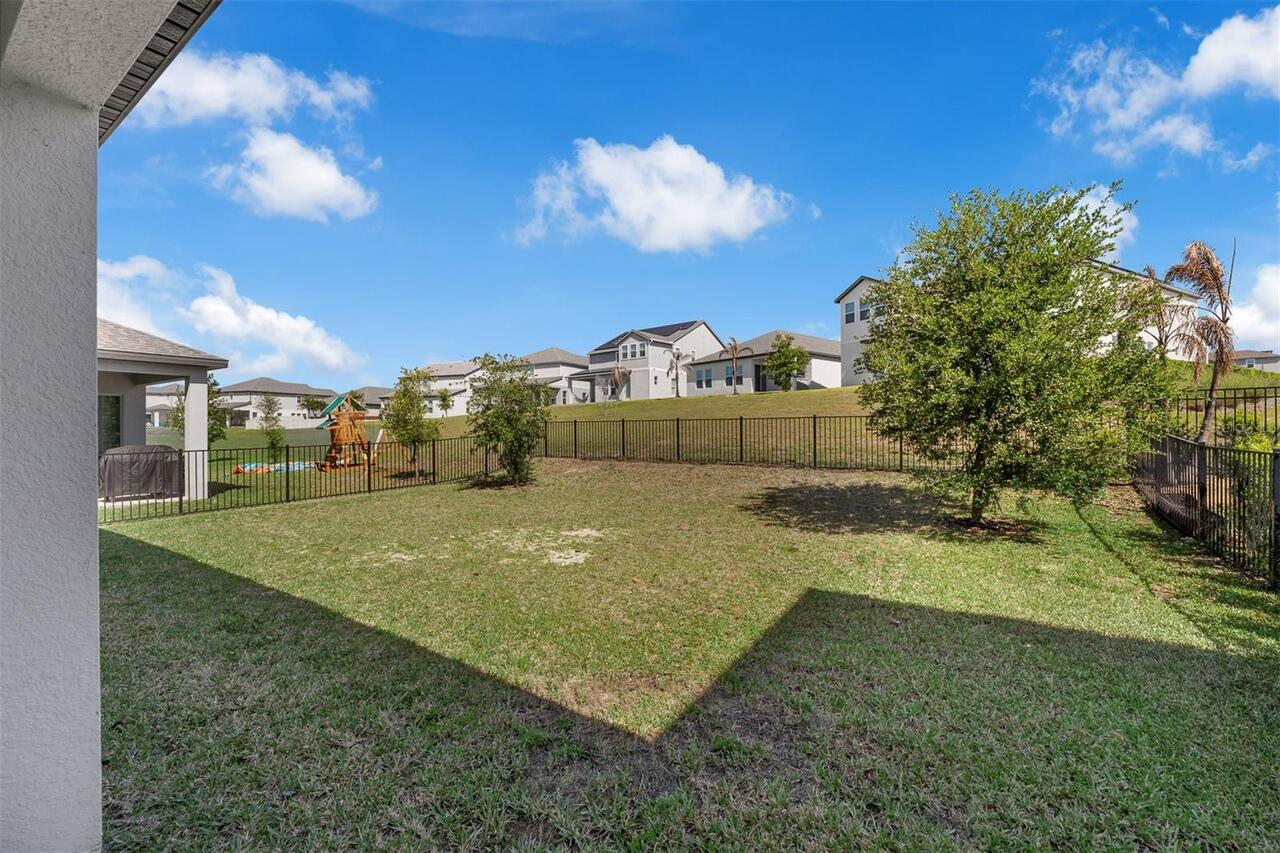 Listing Photo 43