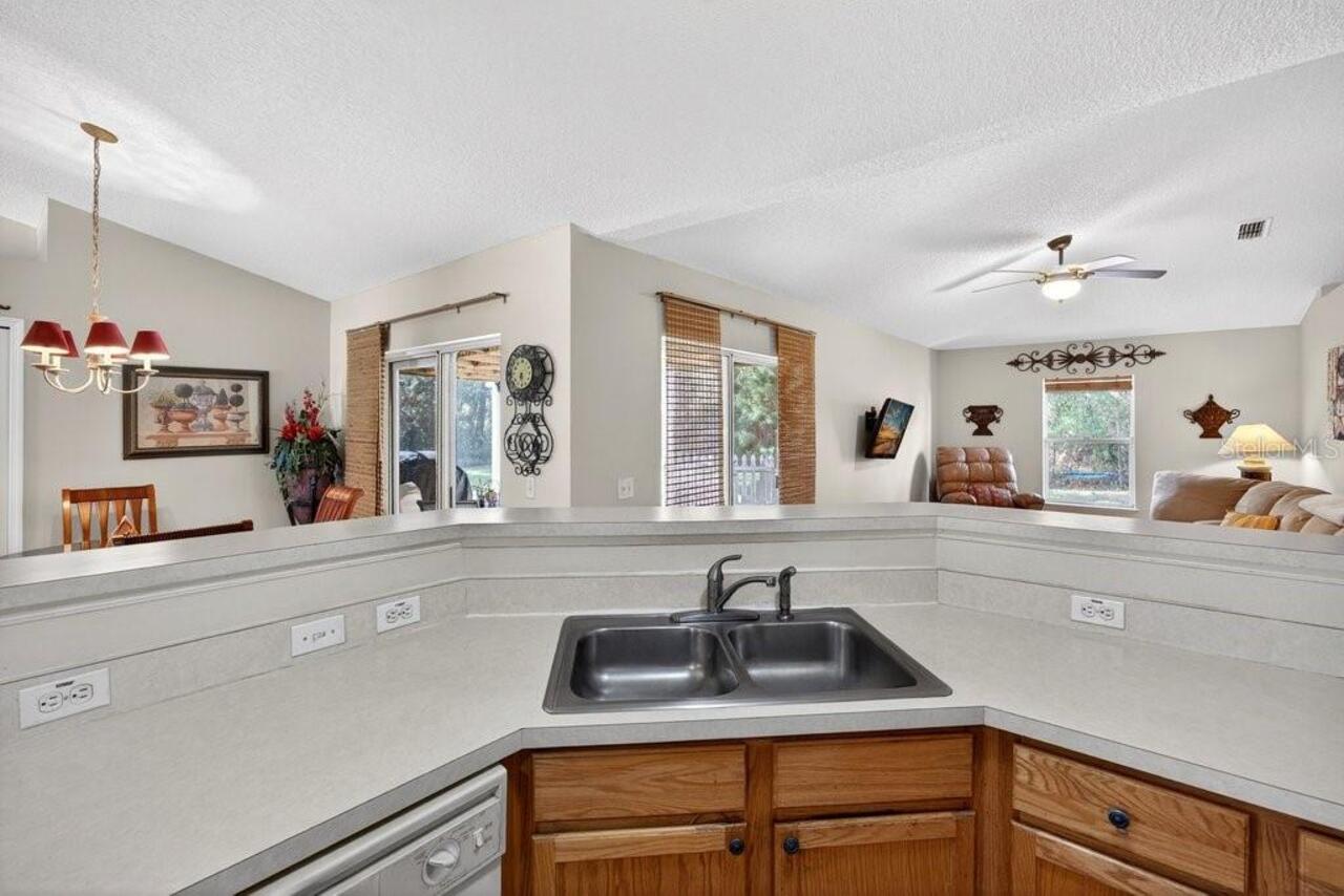 Listing Photo 15