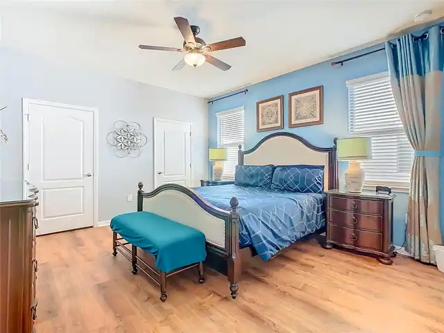 Listing Photo 17