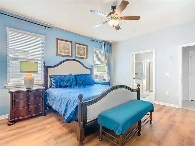 Listing Photo 18