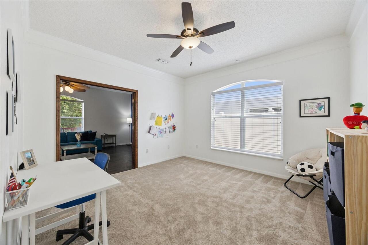 Listing Photo 10
