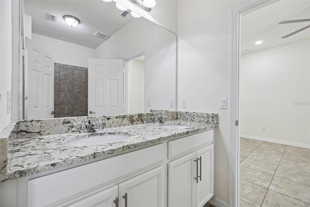 Listing Photo 42