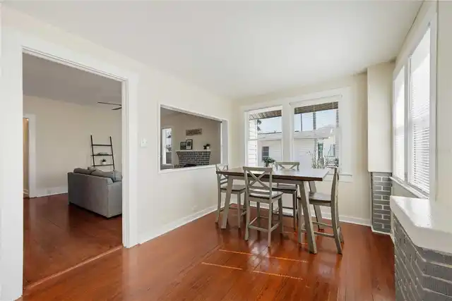 Listing Photo 10
