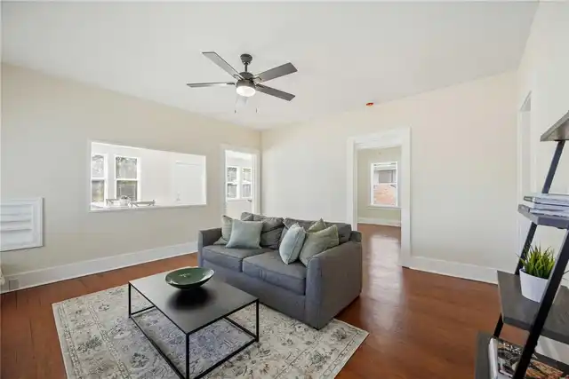 Listing Photo 14