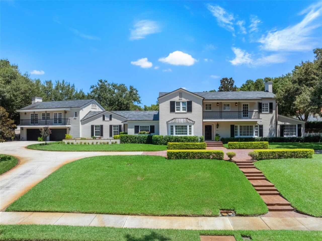 5BR, Home, 5BA, $3,850,000
Read More