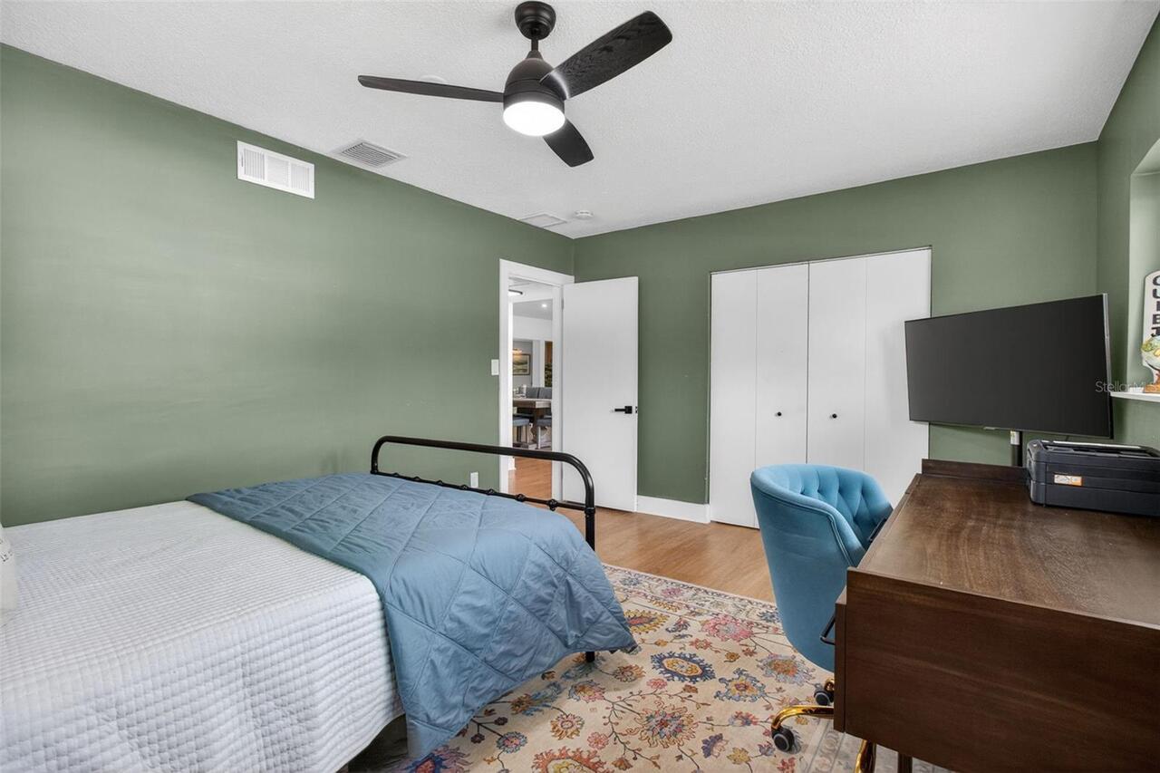 Listing Photo 38