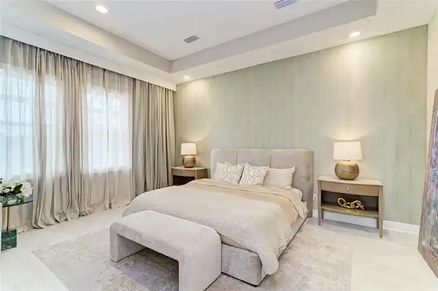 Listing Photo 22