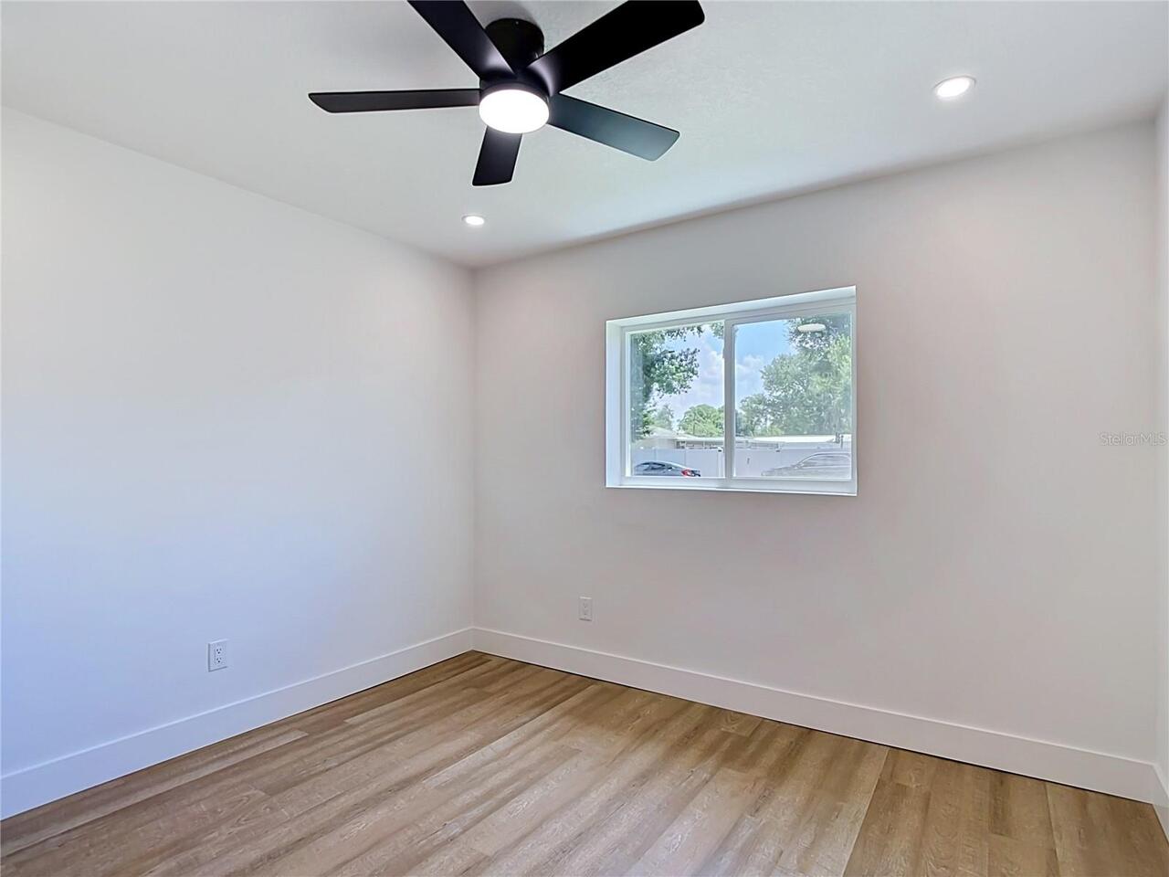 Listing Photo 41