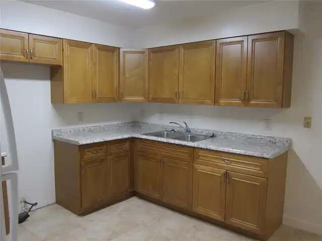 Listing Photo 16