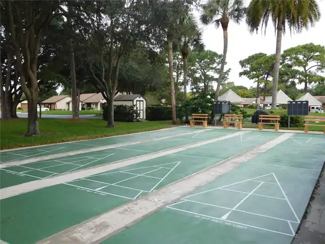 Listing Photo 28