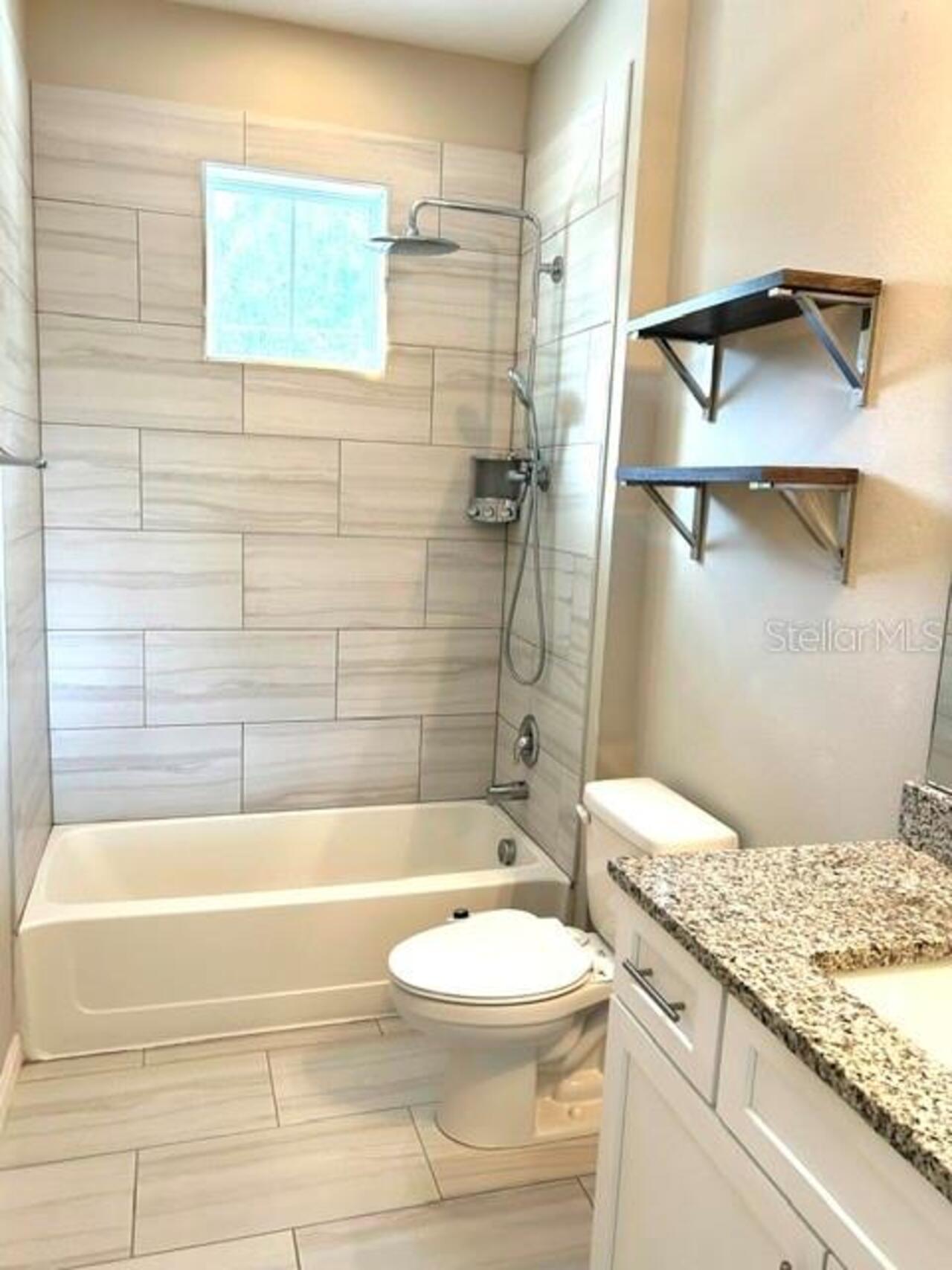Listing Photo 17