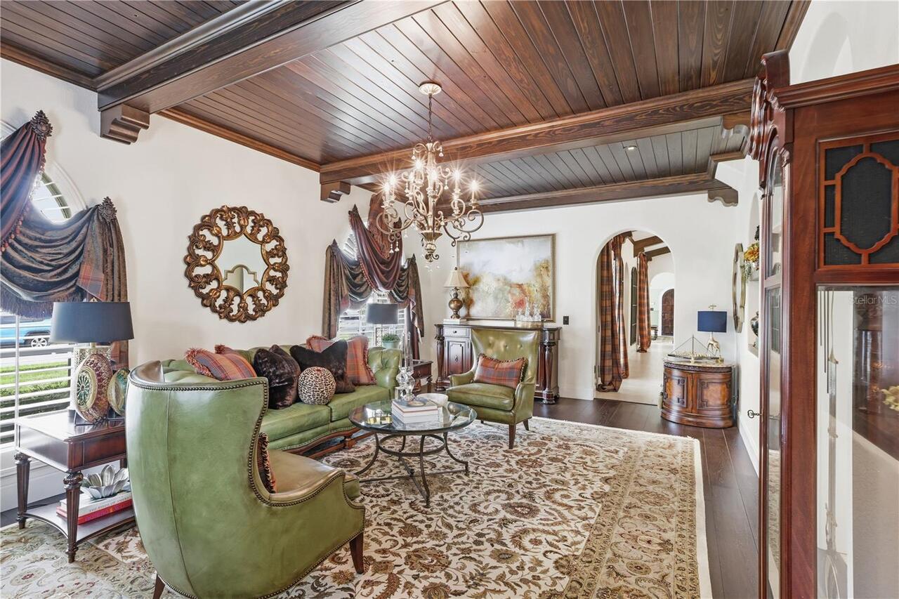 Listing Photo 19