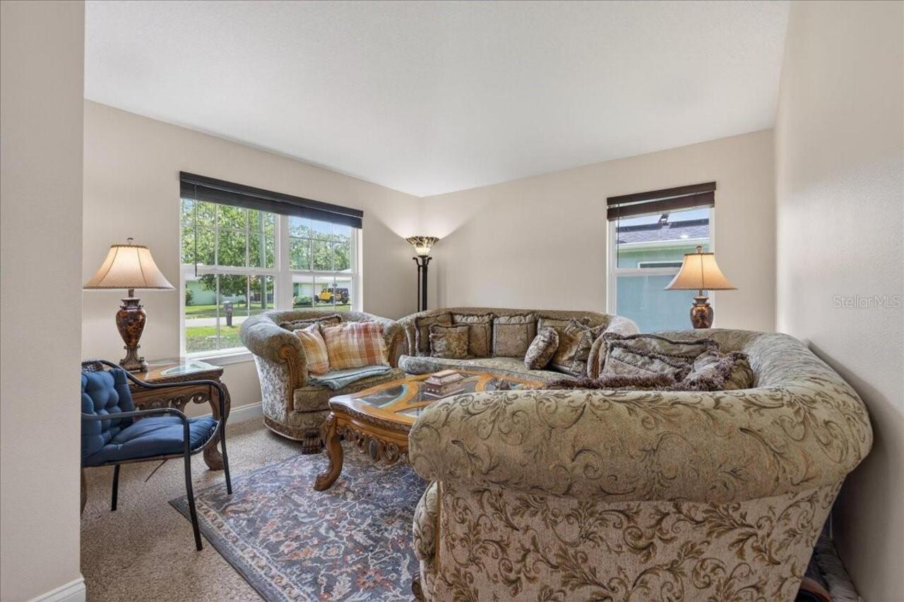 Listing Photo 9