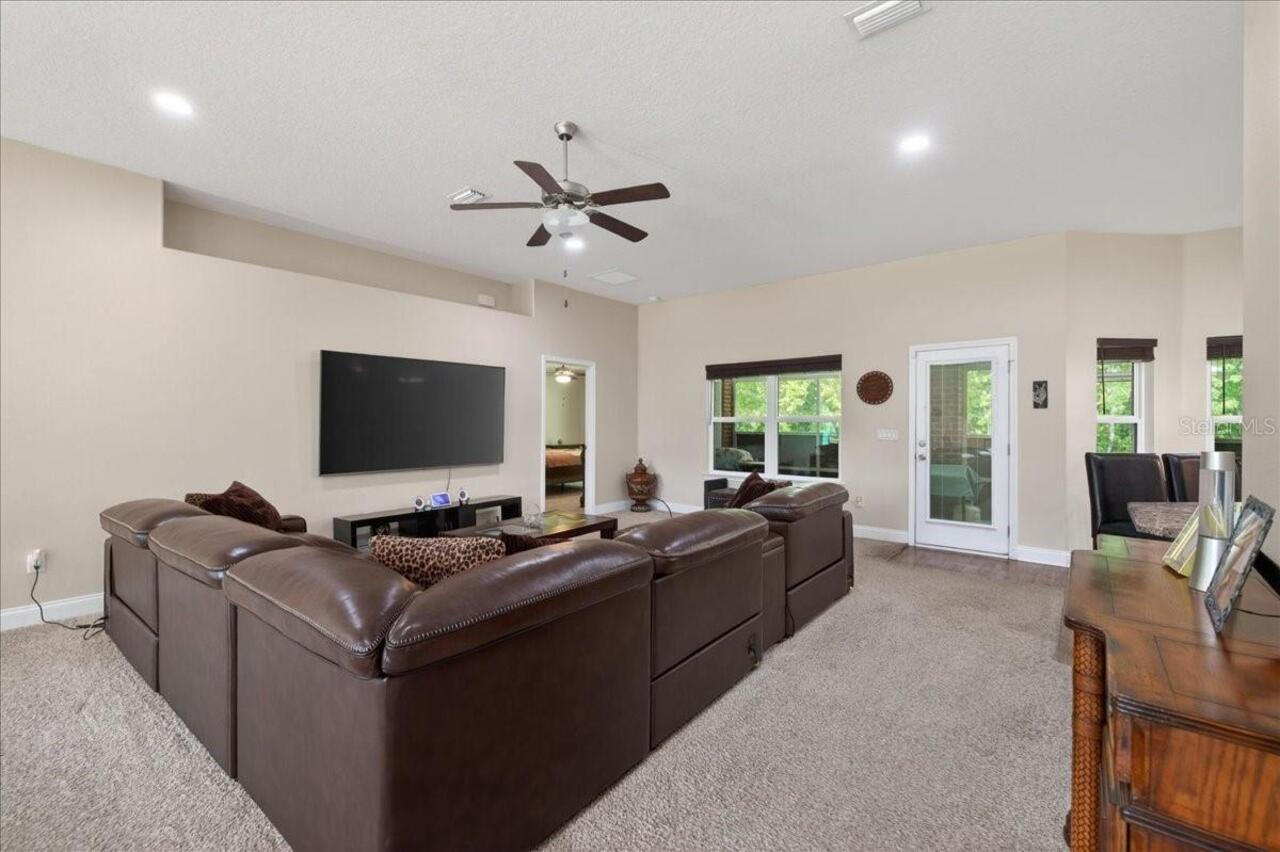 Listing Photo 13