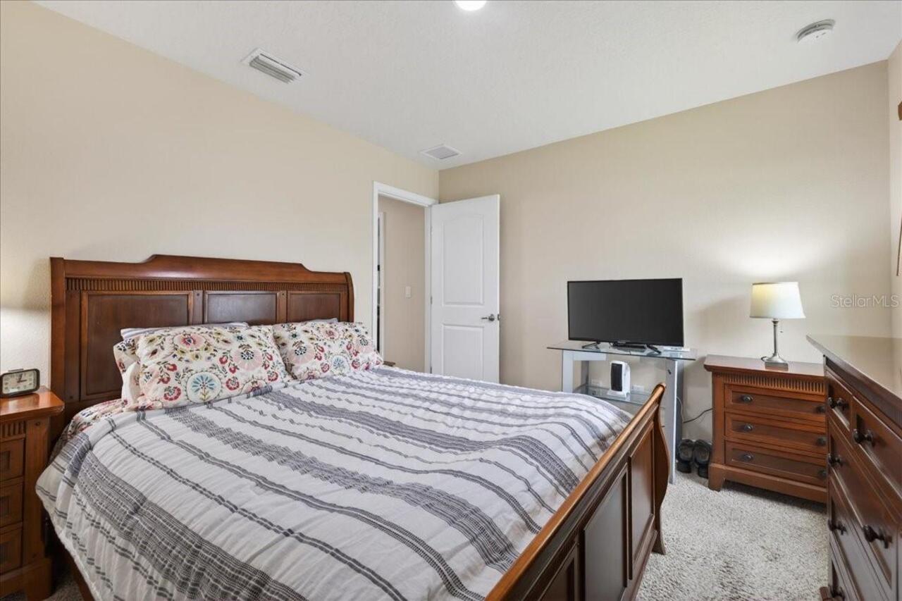 Listing Photo 29