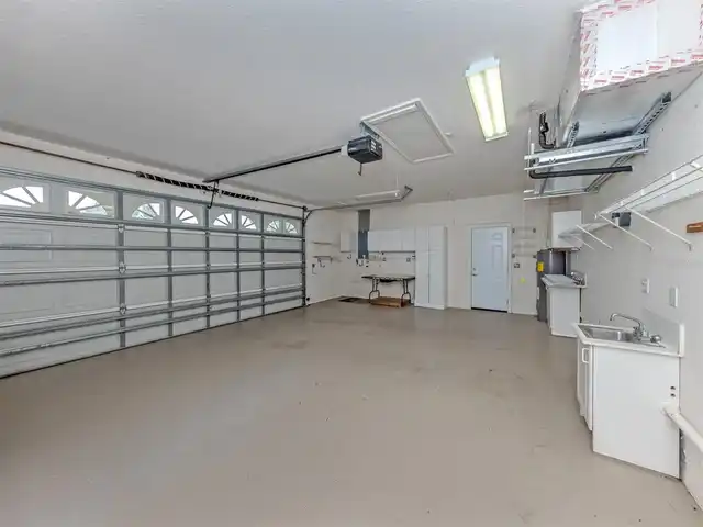 Listing Photo 24