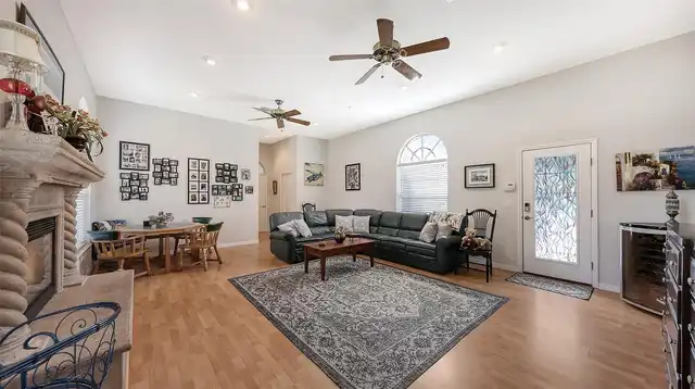 Listing Photo 28