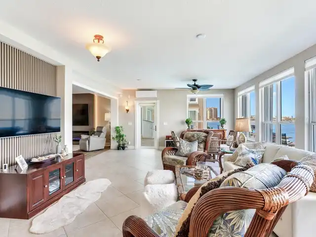 Listing Photo 22