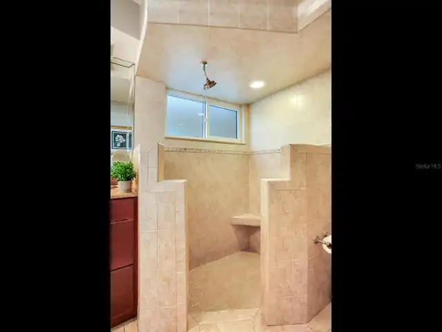 Listing Photo 46