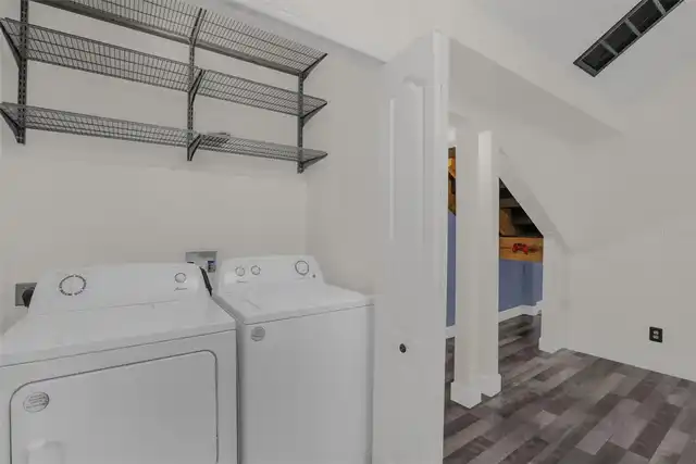 Listing Photo 17