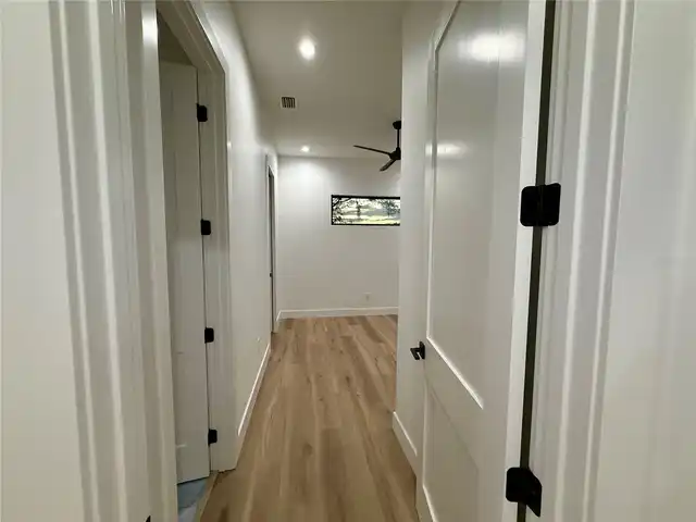 Listing Photo 34