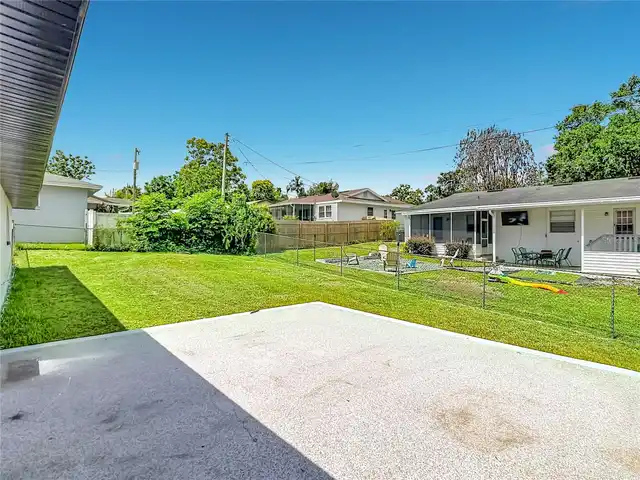 Listing Photo 32