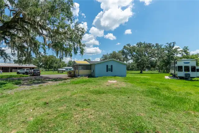 Listing Photo 6