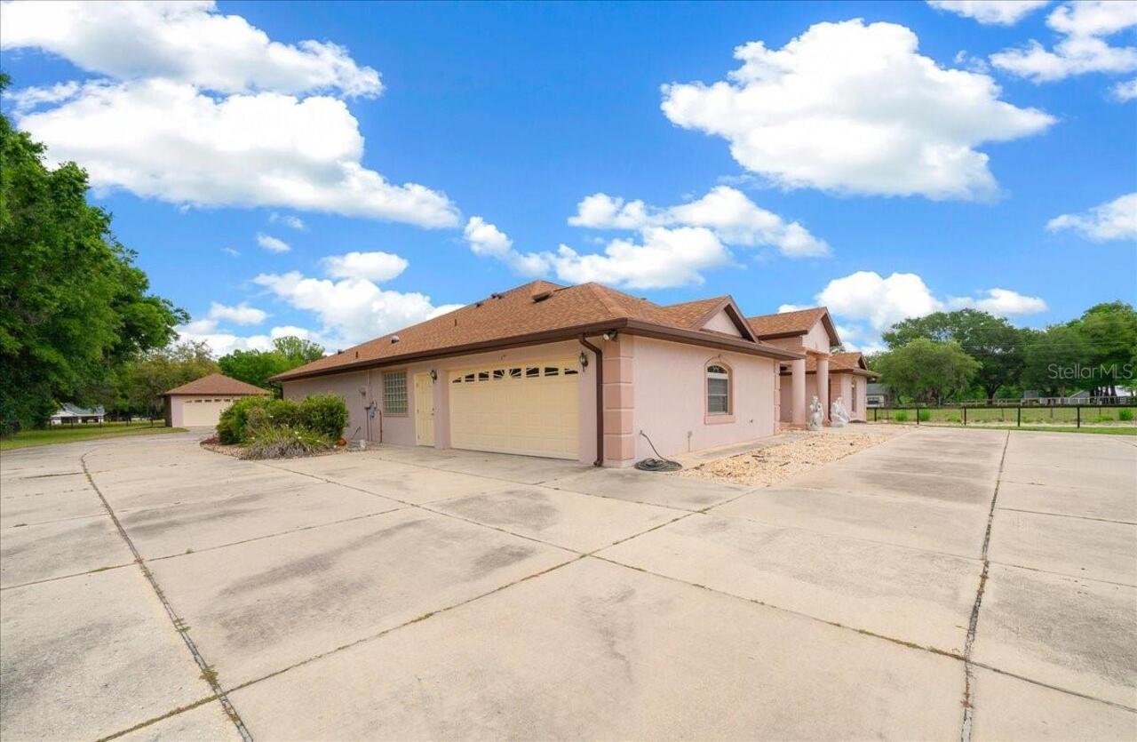 Listing Photo 21