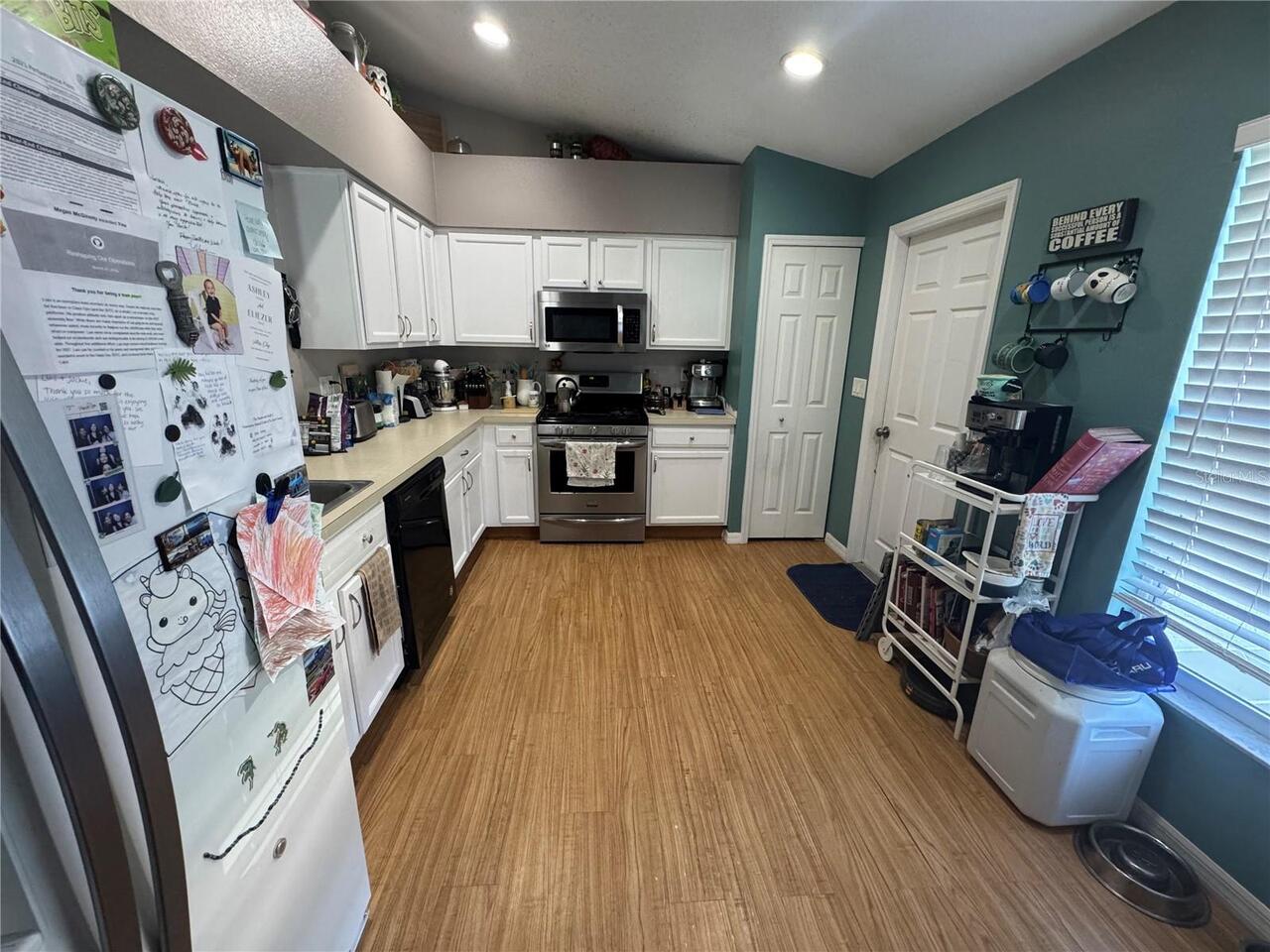 Listing Photo 8