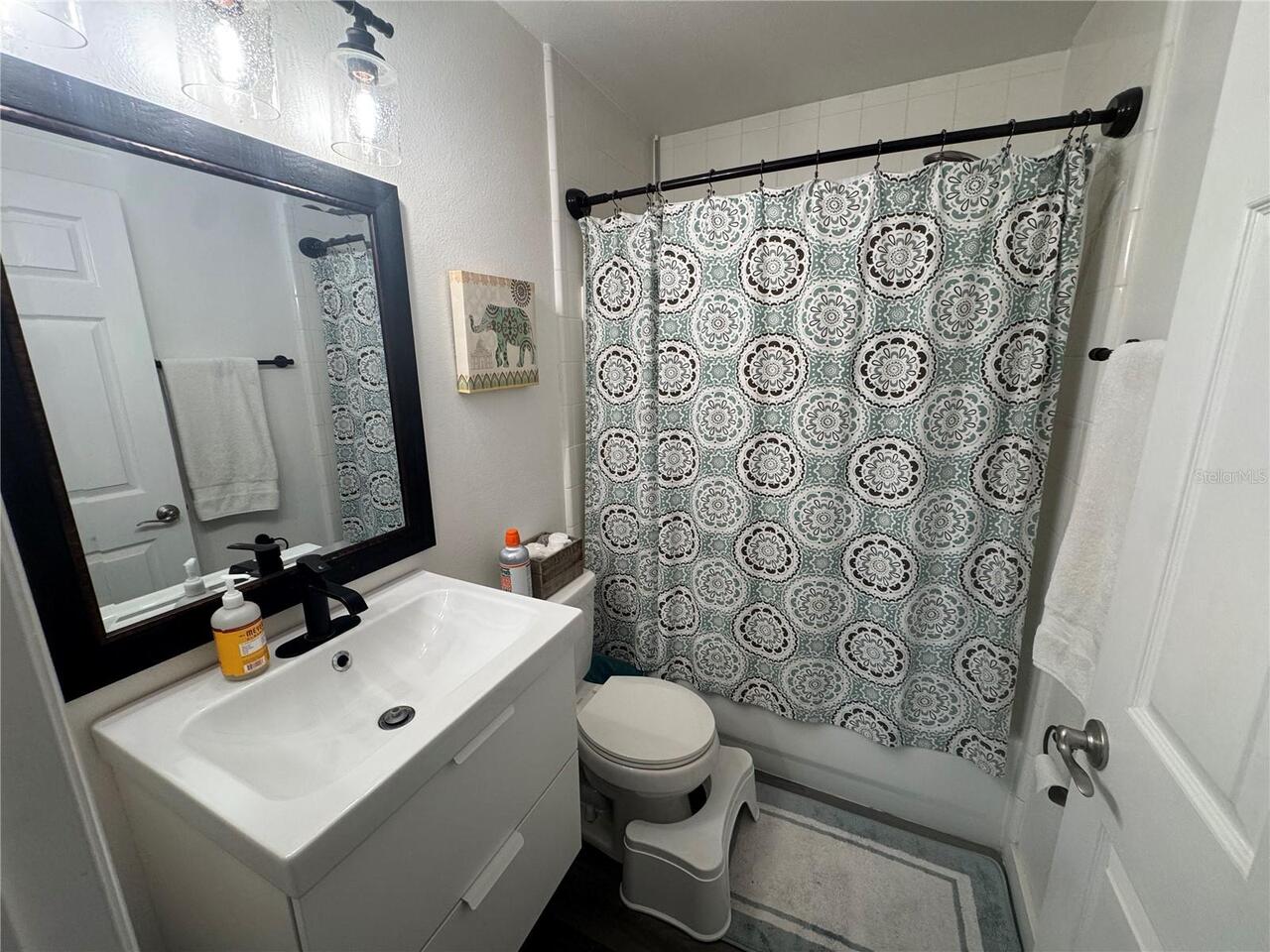 Listing Photo 17
