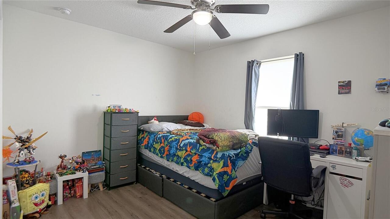 Listing Photo 14