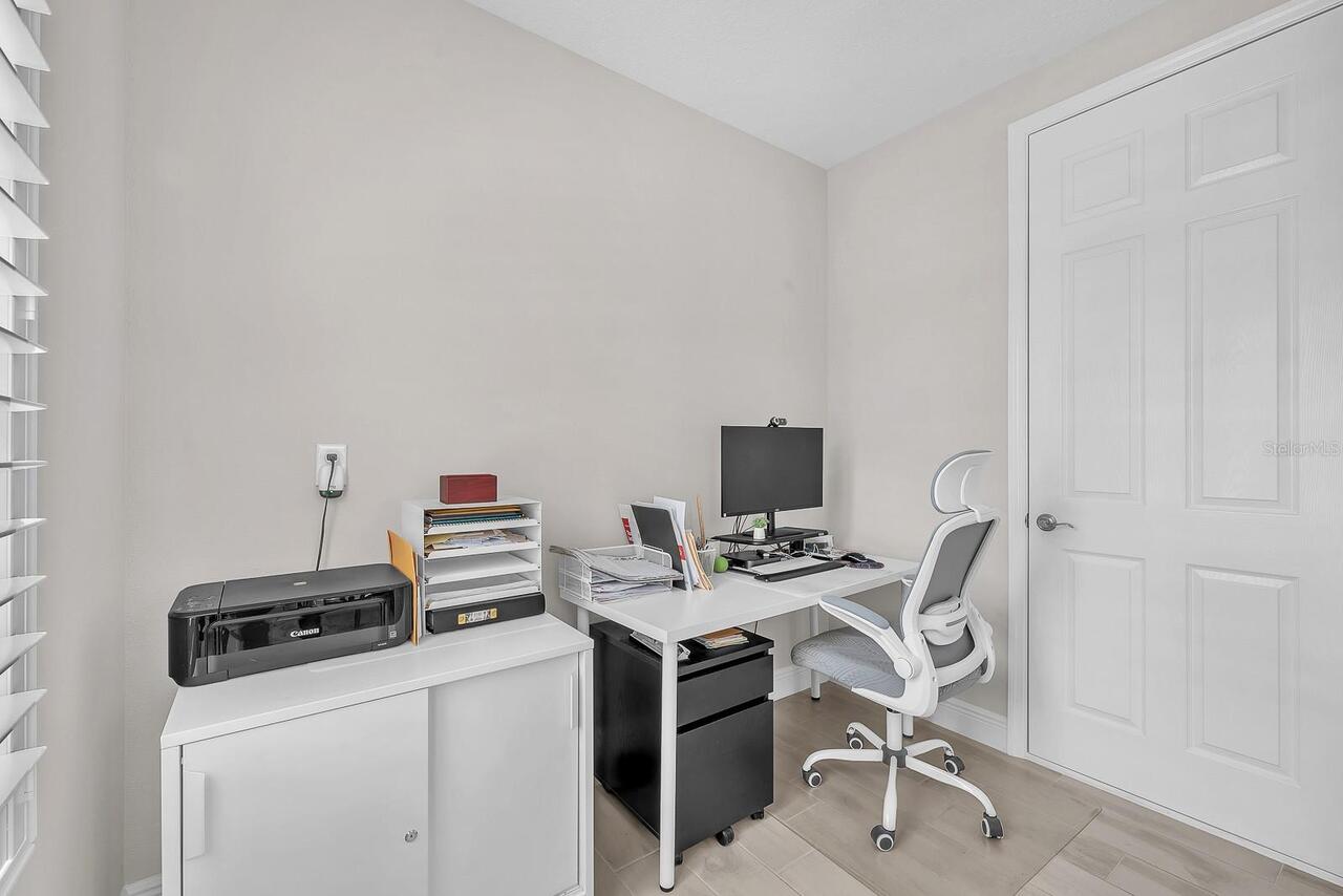 Listing Photo 14