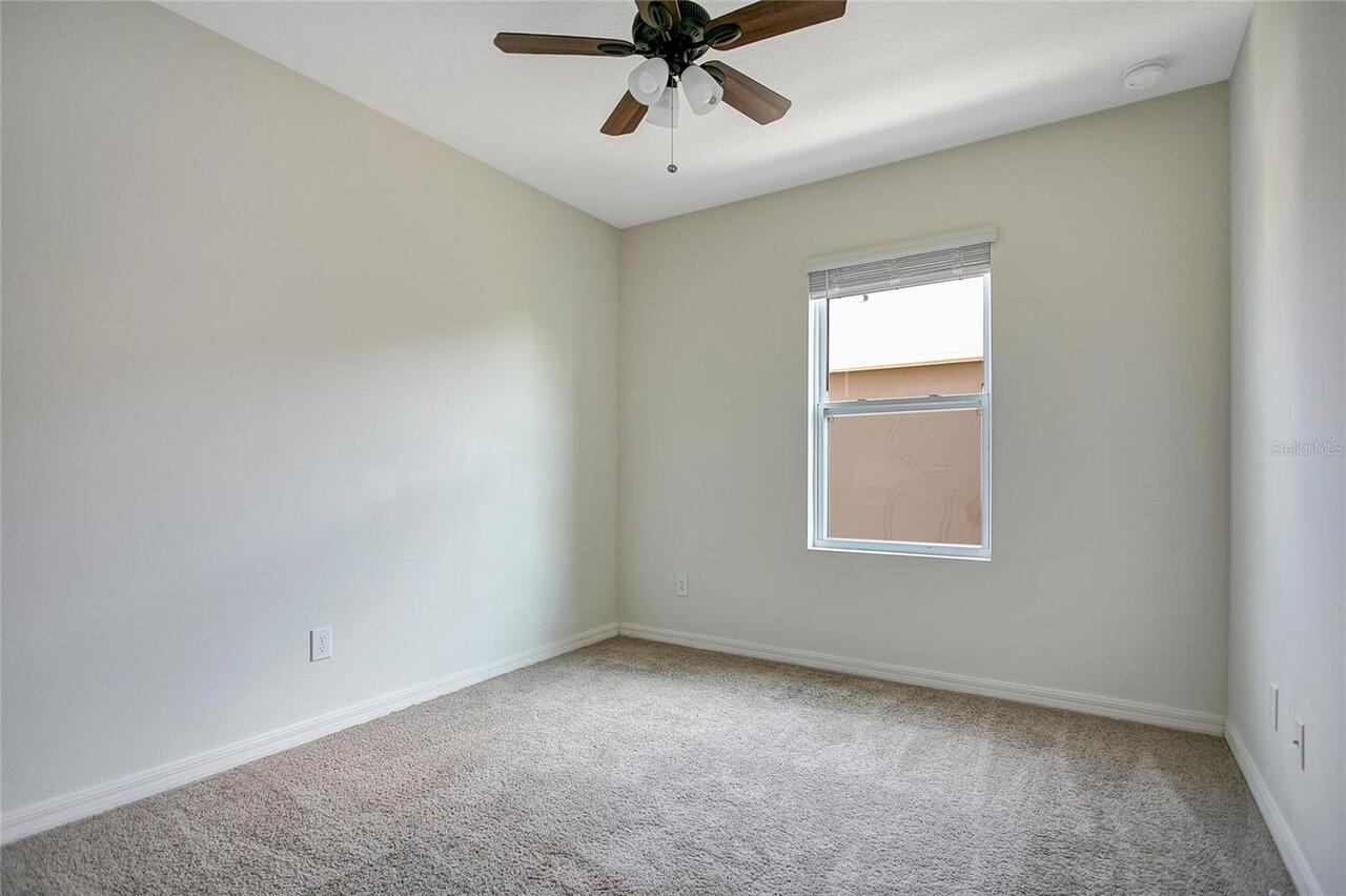 Listing Photo 14