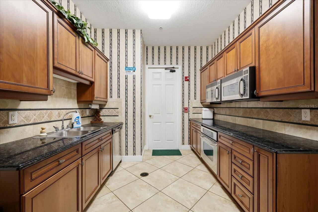 Listing Photo 38