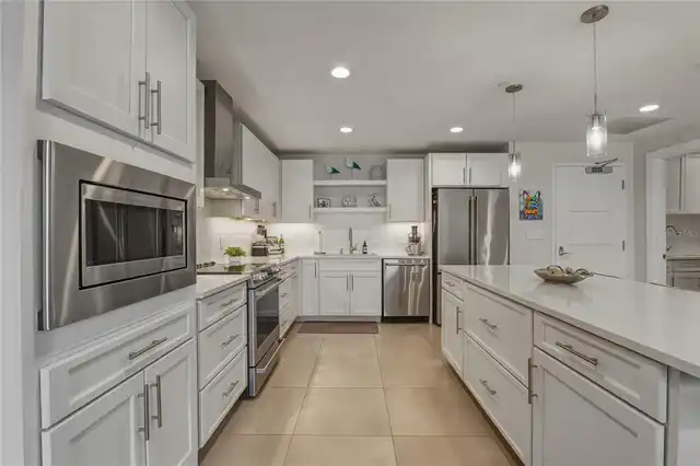 Listing Photo 18