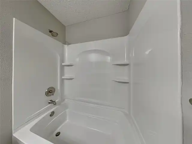 Listing Photo 13