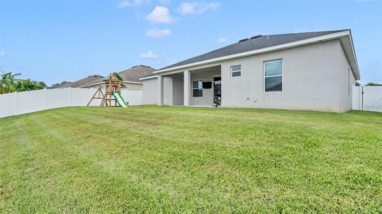 Listing Photo 32