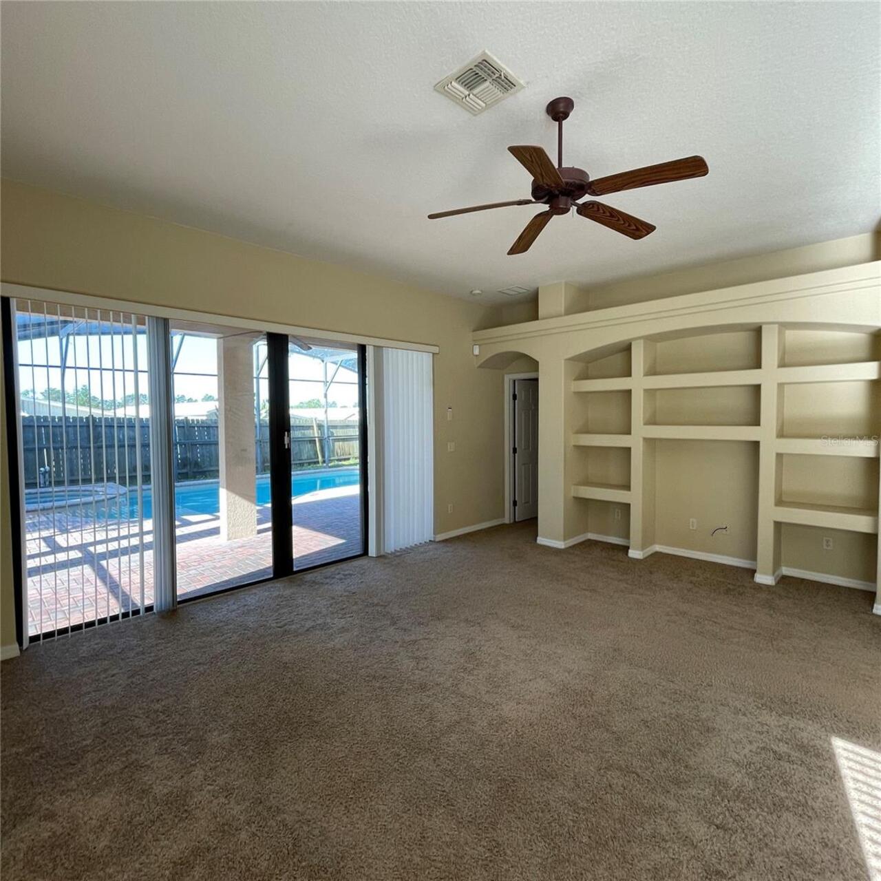 Listing Photo 14