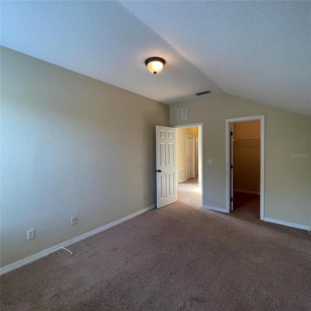 Listing Photo 33