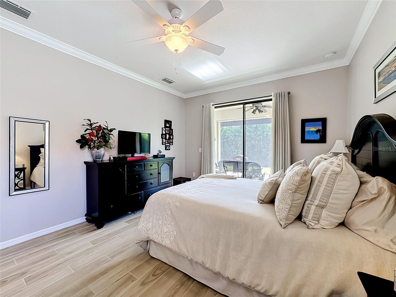 Listing Photo 37