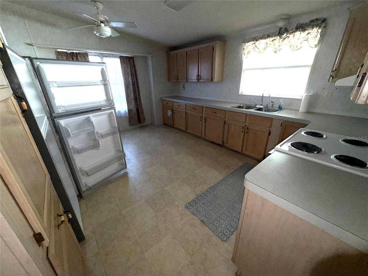 Listing Photo 7