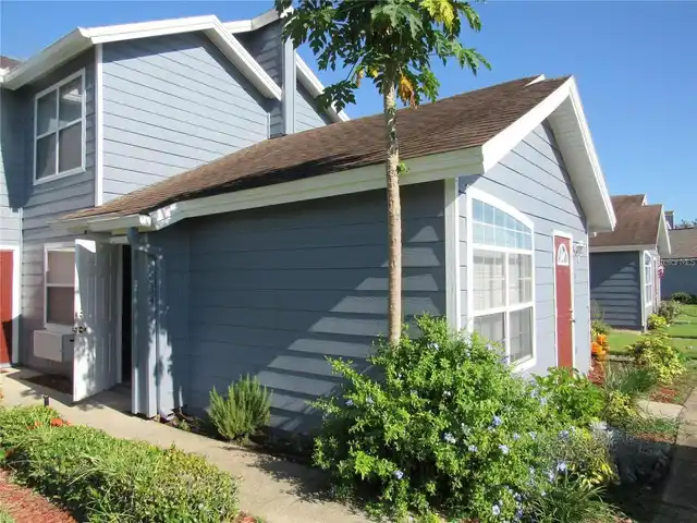 Listing Photo 11