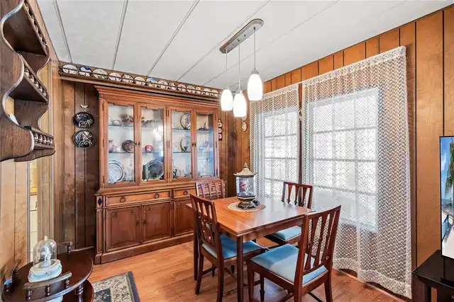 Listing Photo 22