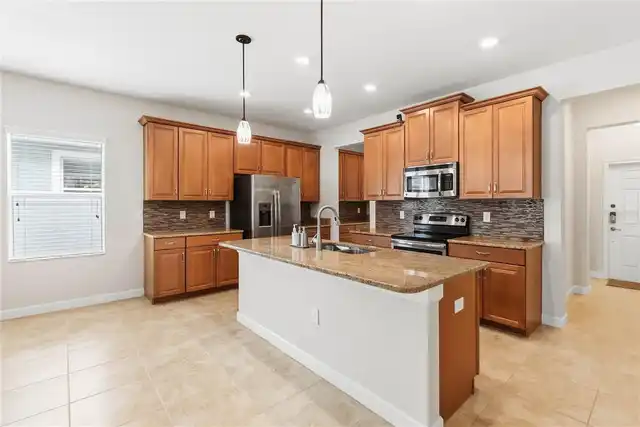 Listing Photo 16